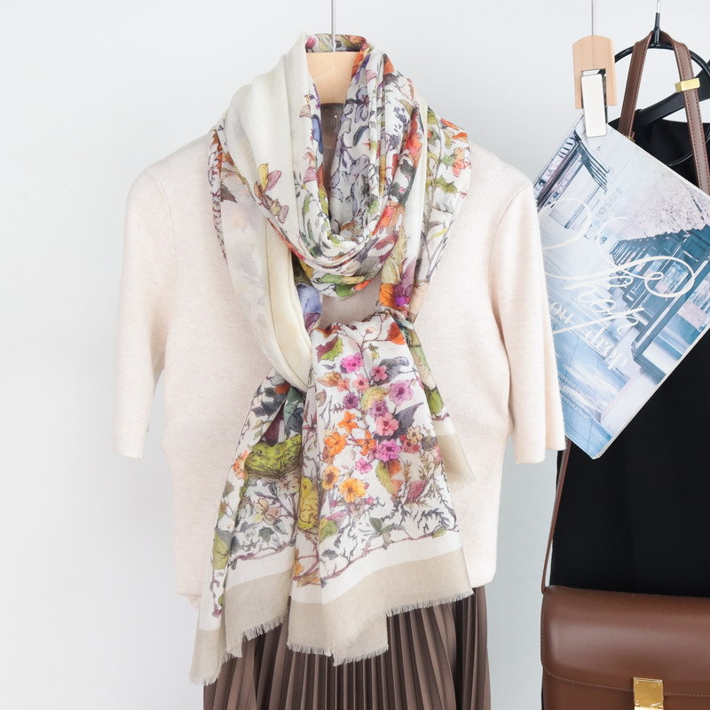 شالات كشمير نقي مع شراشيب، وشا - مراجعة Winter Clothing Hong Kong وسعره